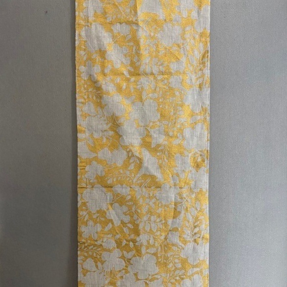 Crate &‎ Barrel Winter Floral Table Runner 14x90 Gold Gray Linen Cotton Metallic